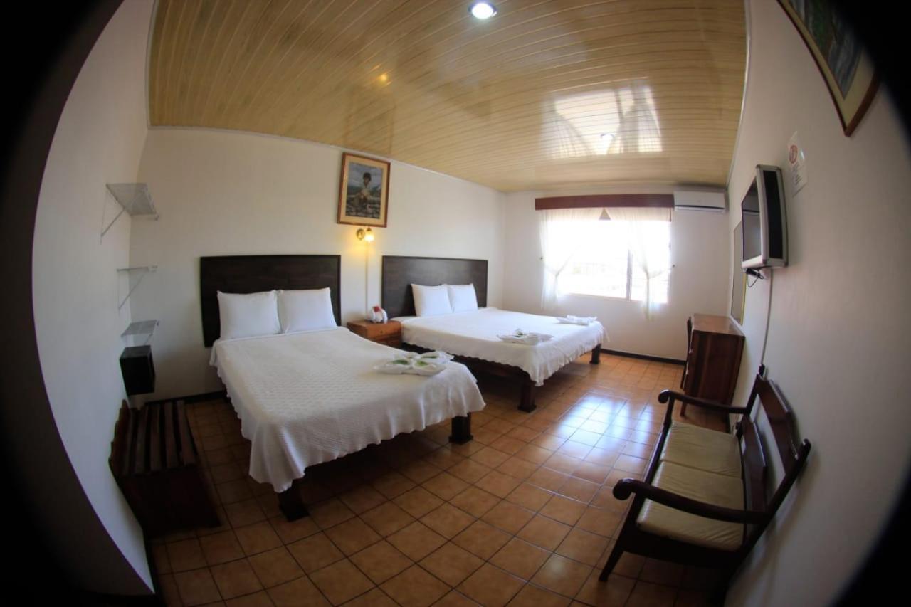 Hotel Yadran Beach Resort Puntarenas Exterior foto